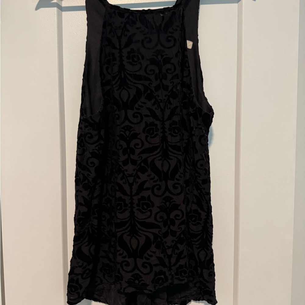 Black Velvet Patterned Top